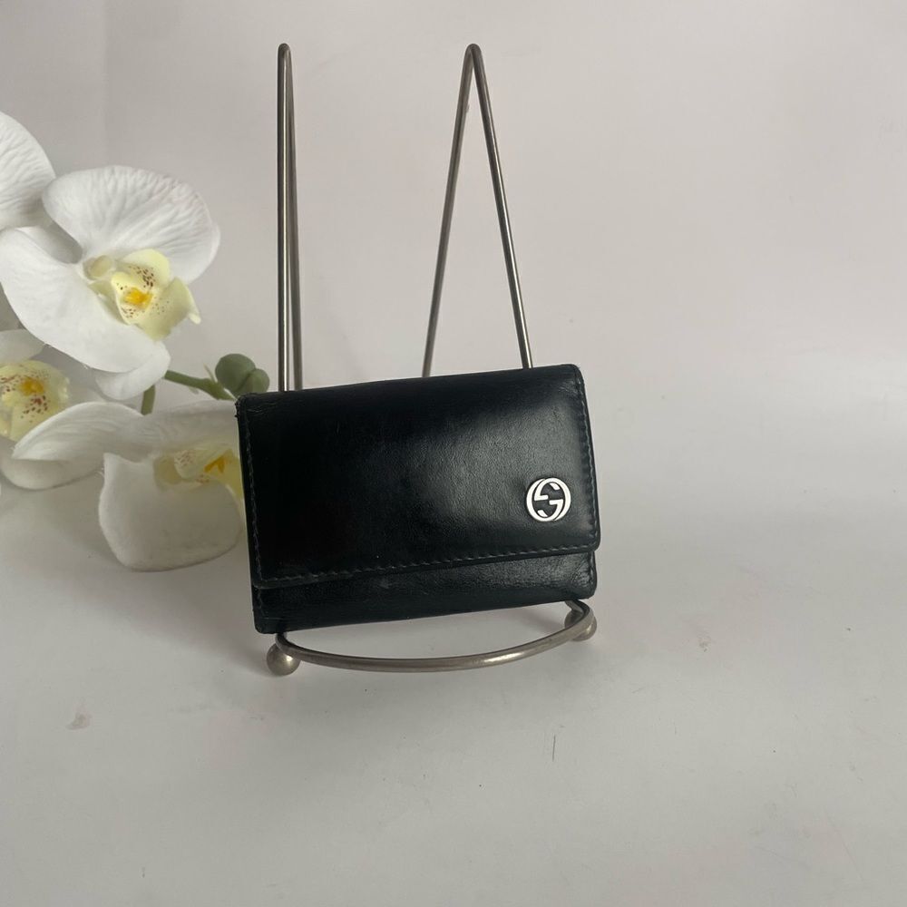 Authentic Gucci Black Leather Key Wallet